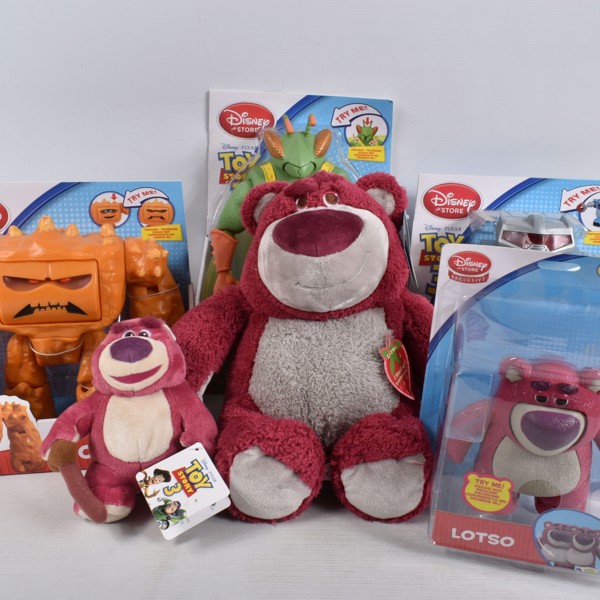 Disney Toy Story 3 figures sold £300.jpg