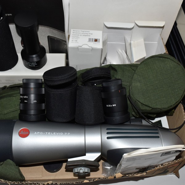 Leica APO Televid Spotting Scope And Accessories Sold £540