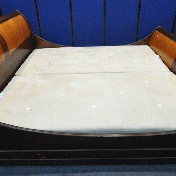 And So To Bed Model Palias Walnut And Cherry Veneer Mperor Sleigh Bed Sold £850