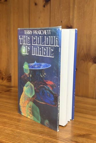 Terry Pratchet book The Colour Of Magic First Edition First State J2.jpg