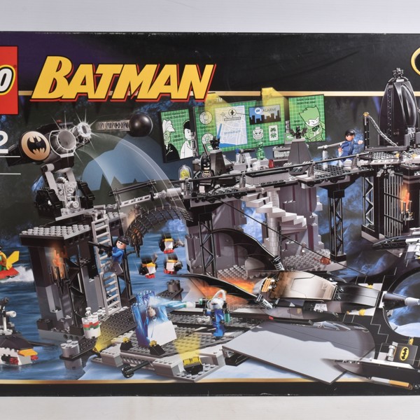 Sealed Boxed LEGO Batman Batcave The Penguin And Mr Freez Reference 7783 Sold £580