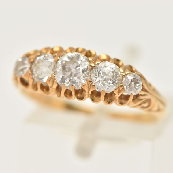 18Ct Gold Five Stone Diamond Boat Ring Sold £600 Web