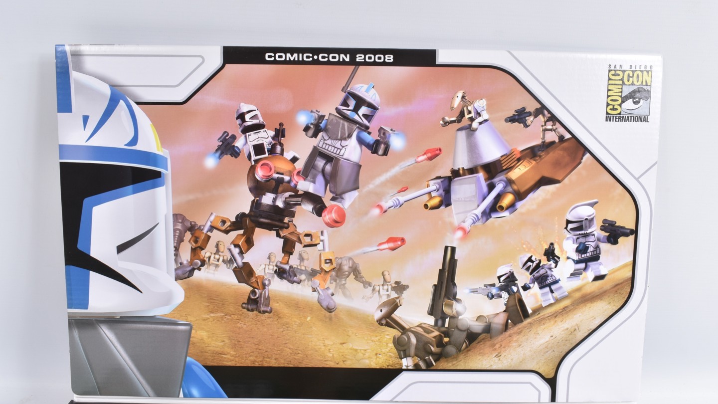 Star Wars LEGO Comic Con Inside 2