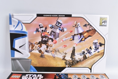 Above and below: Inside the special gatefold outer box.