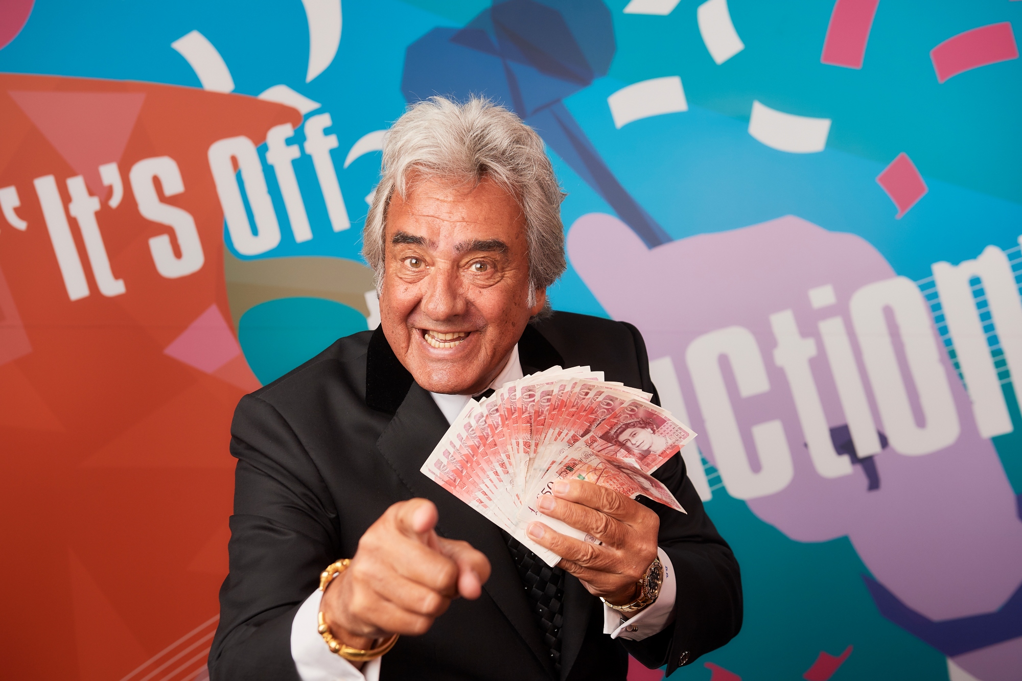 David Dickinson High Res Web