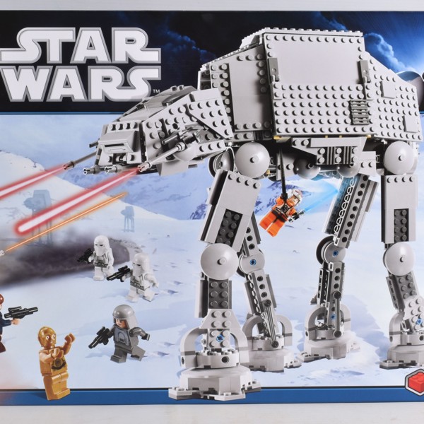 Sealed Boxed LEGO Star Wars AT AT Walker Reference 8129 30Th Anniversary The Empire Strikes Back Sold £200