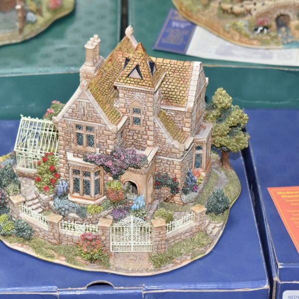 Detail From A Group Of 27 Lilliput Lane Sculptures Sold £420