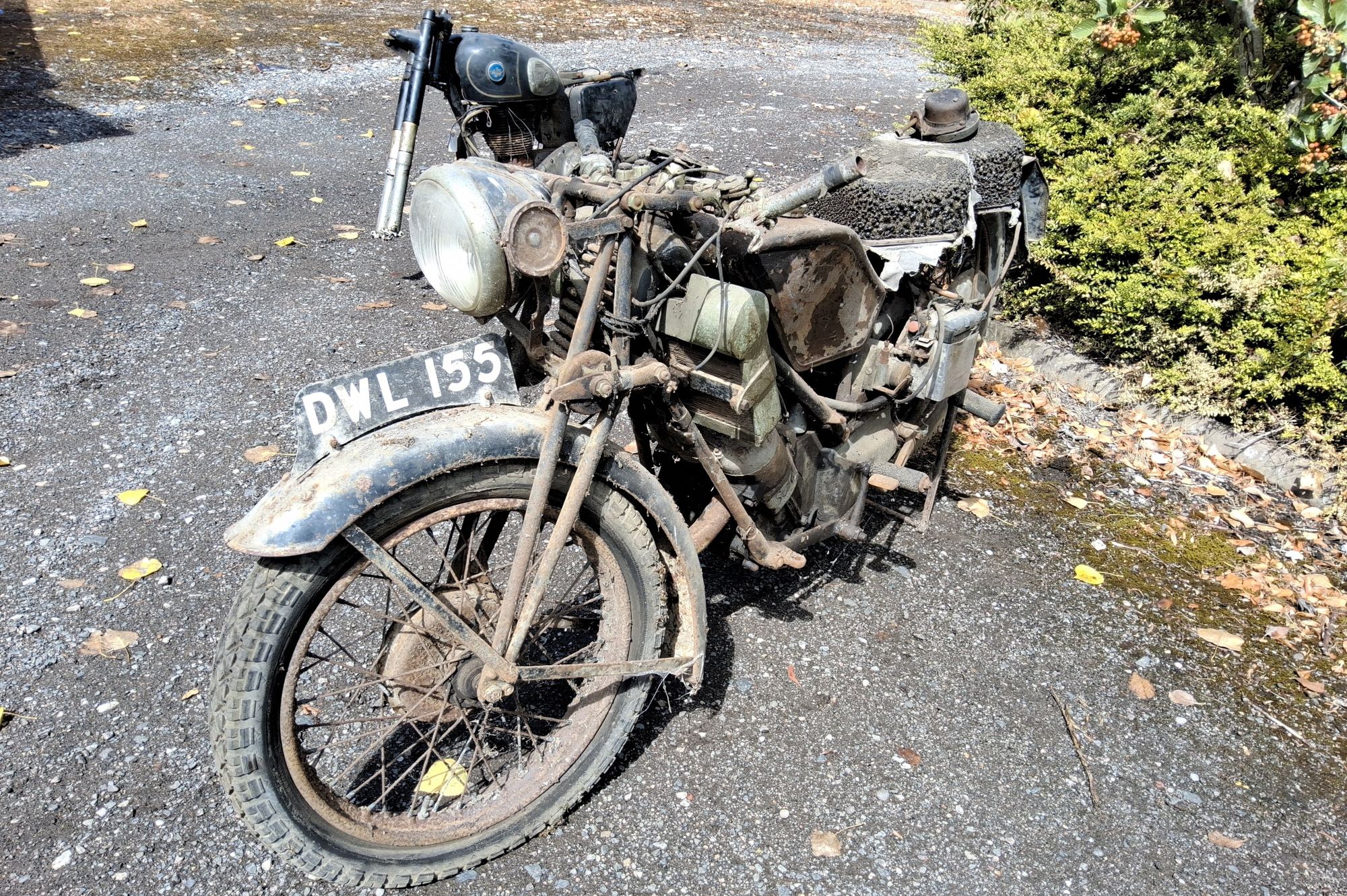 1940s Scott Flying Squirrel motorcycle sold £1,350 web page top.jpg
