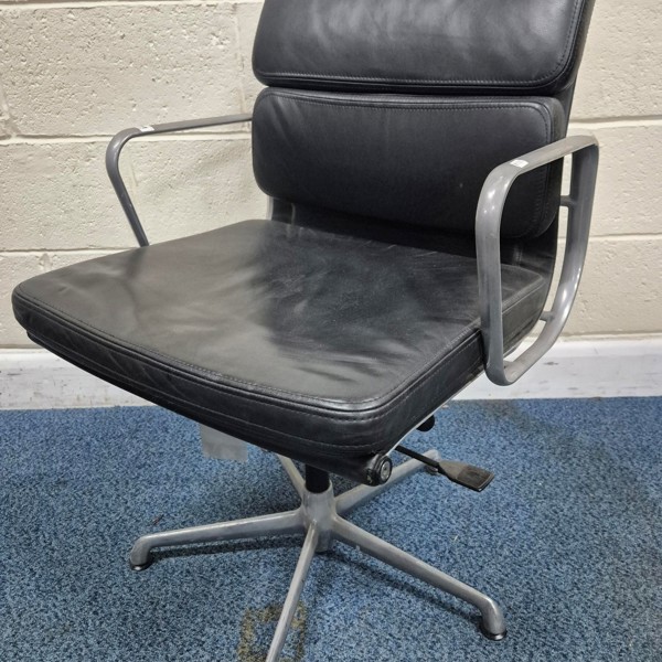 Charles Eames ICF For Herman Miller EA208 Black Leather Swivel Chair 1 Of 5 Total £2,440