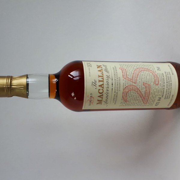 The Macallan 25 Year Whisky Sold £4,600