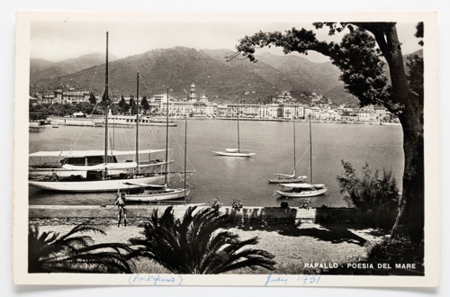 The front of the postcard, signed on the reverse by the Duke and Duchess, depicting Rapallo and the ‘poetry of the sea’.
