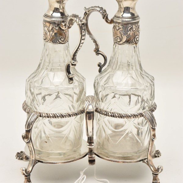 George III oil And Vinegar Silver Cruet By Jabez Daniell And James Mince Sold £280