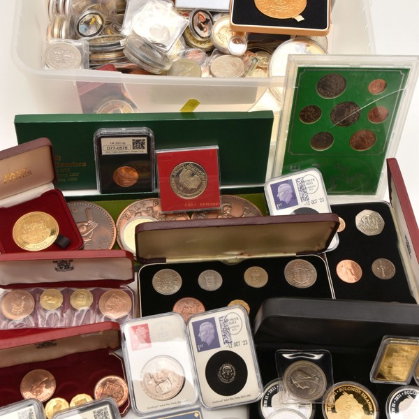 Commemorative Coin Collection Sold £1,300