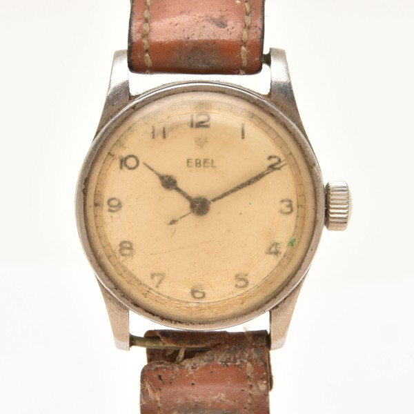 Ebel WW2 issue British Air Ministry pilot watch sold £660.jpg