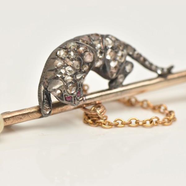 Late C19th Victorian Diamond And Pearl Cat Brooch Sold £520
