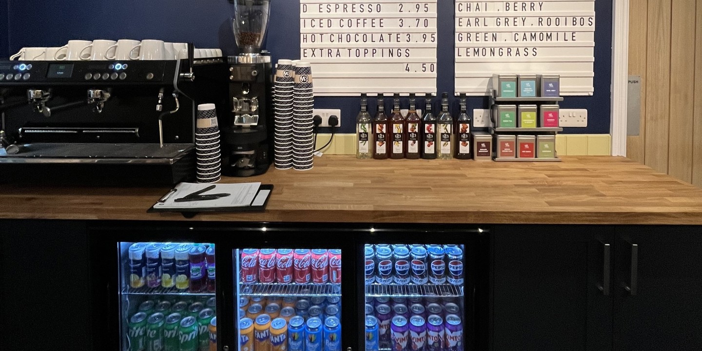 Auction Cafe Internal 6 Web