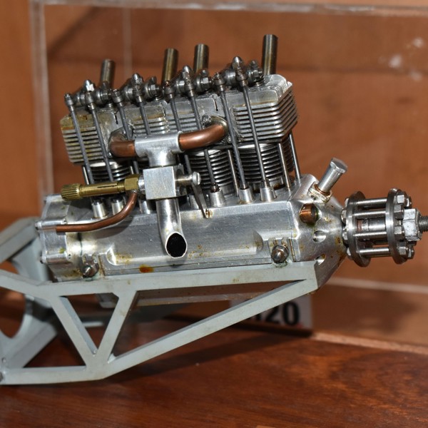 Working Model Of De Havilland Cirrus Engine Sold £1,350