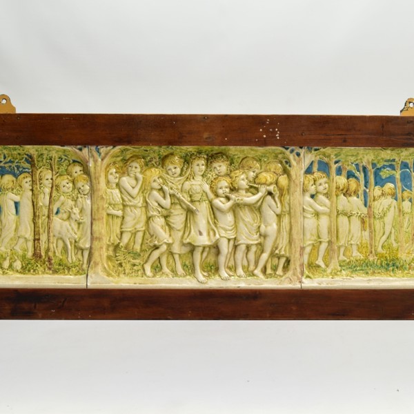 Della Robbia Plaque 4 200