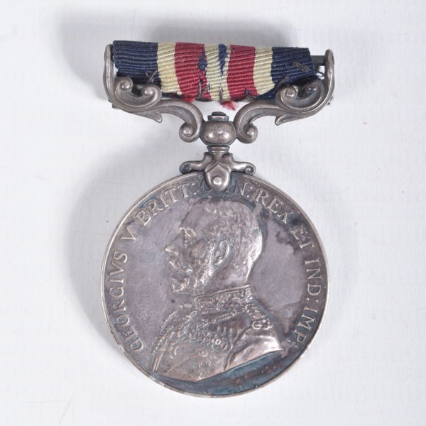WW1 Bravery In The Field Medal To Private Benjamin Jones Sold £220