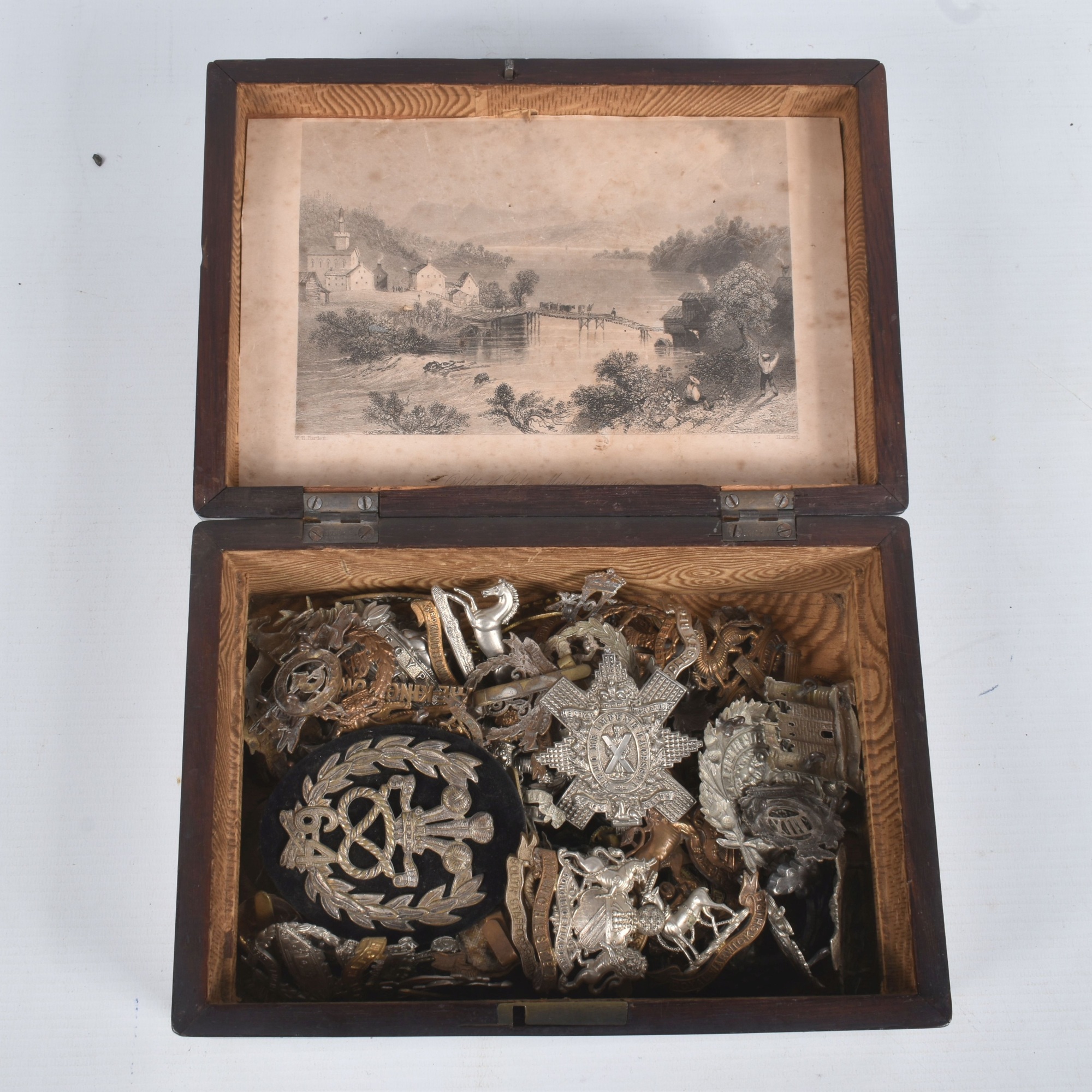 Military Hat And Cap Badges Sold £800