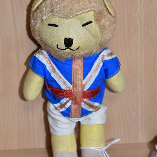 1966 World Cup Lion Mascot Willie Sold £500