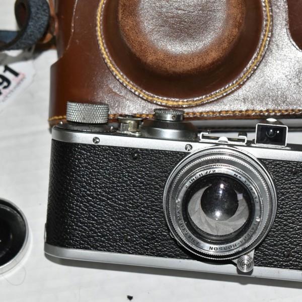 Ernst Leitz Leica Standard Model E Camera With Taylor Hobson Lens Sold £950