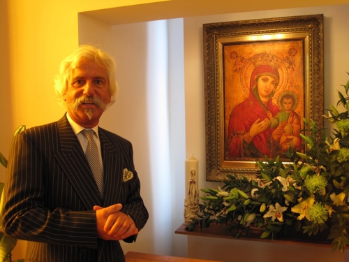 Ryszard Holowenko in 2009 when he donated an icon of the Mother and Child to St Stanislaus Kostka Catholic Church, Coventry.