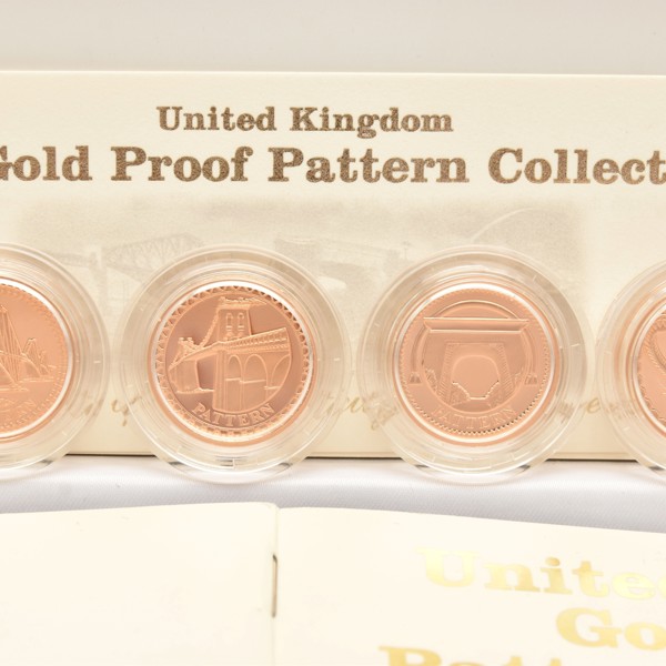 Royal Mint 2003 UK £1 Gold Proof Pattern Coin Set Sold £6,200