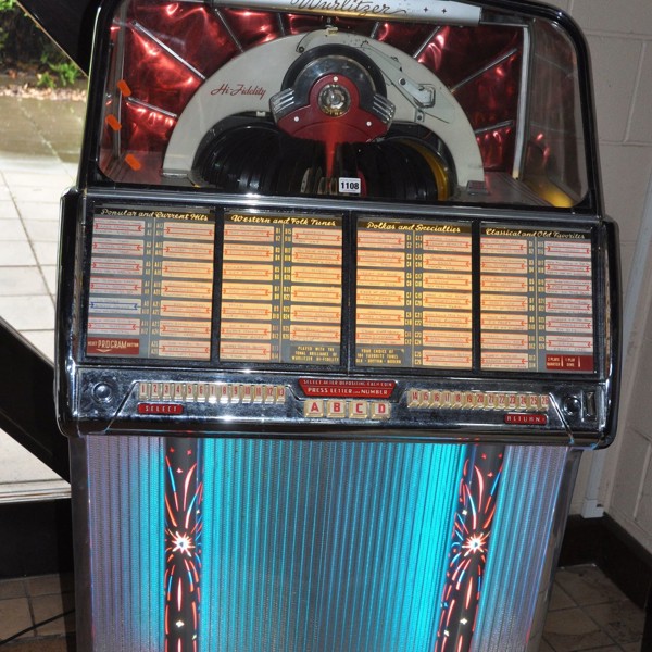 A 1950S Wurlitzer Jukebox Blue