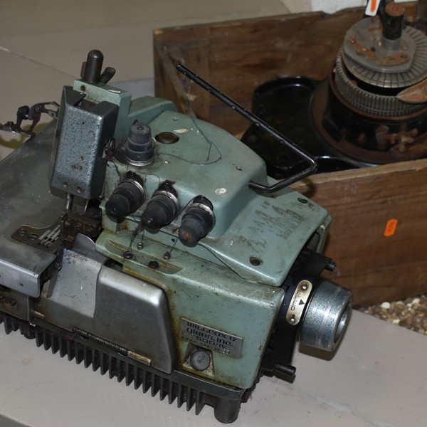 Willcox Gibbs 500 IV Industrial Sewing Machine And Early C20th Harrison Sun Hand Sock Sewing Machine Sold £1,000