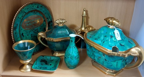 Lot 794: A group of vintage Portmeirion Malachite by Susan Williams-Ellis.