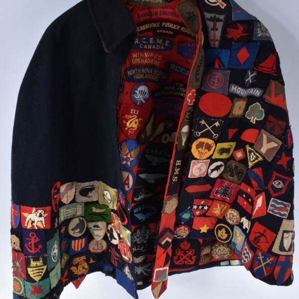 Ww2 Nurses Cape Sold 10 000