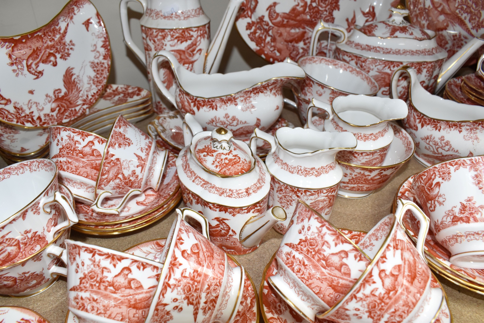 Royal Crown Derby 'Red Aves' Dinner And Tea Wares Sold £800