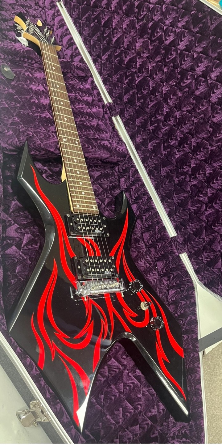 BC Rich Kerry King Warlock In A Coffin Case With Purple Interior
