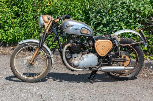1955 BSA Golden Flash 650cc with cherished number plate web.jpg
