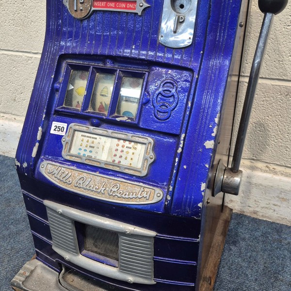 Mills Novelty Co 1940S Black Beauty One Armed Bandit Slot Machine Sold £460