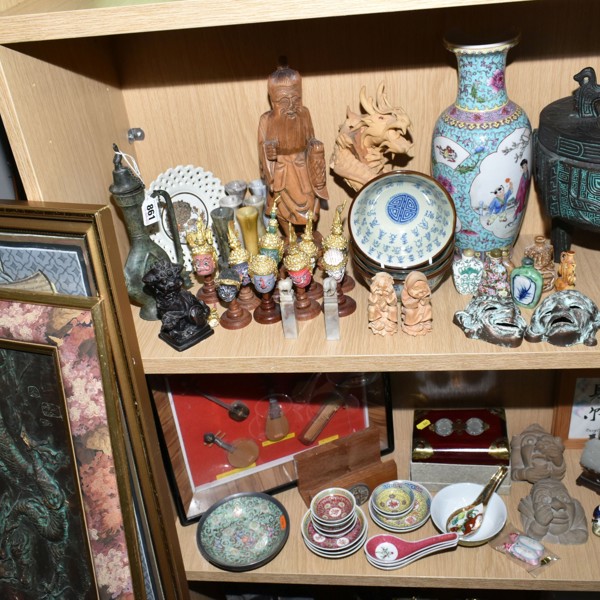 Group Of Oriental Items Sold £1,800