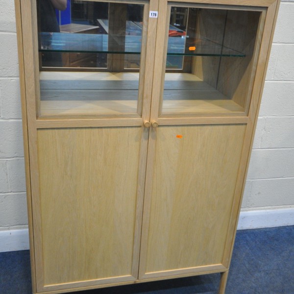 Ercol Ballatta Oak Drinks Cabinet Sold £200