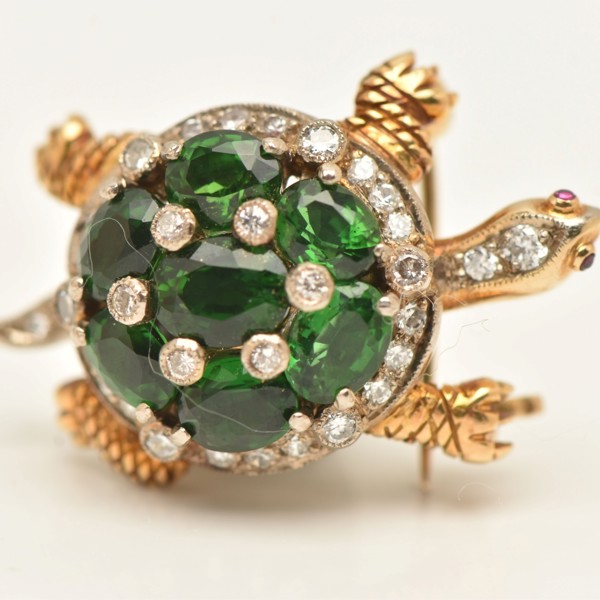 Gem Set Novelty Tortoise Brooch Sold £1,200