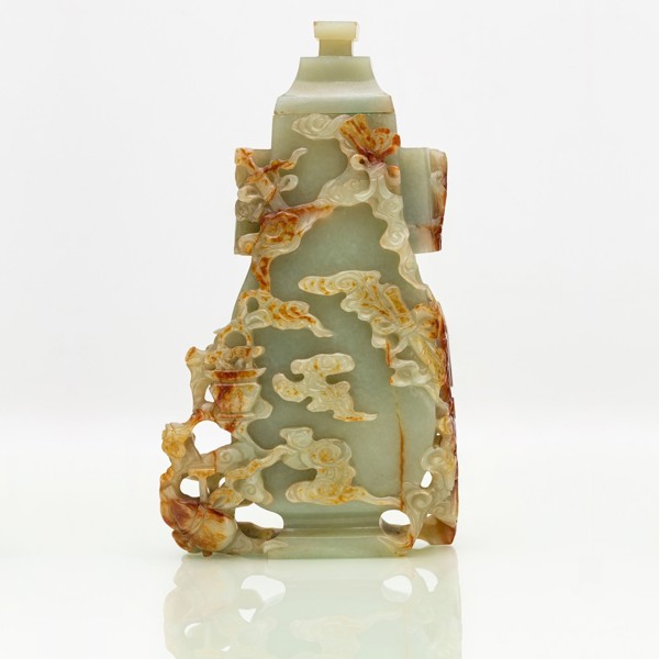 Jade Lidded Vase Sold £3,200 Square Photo