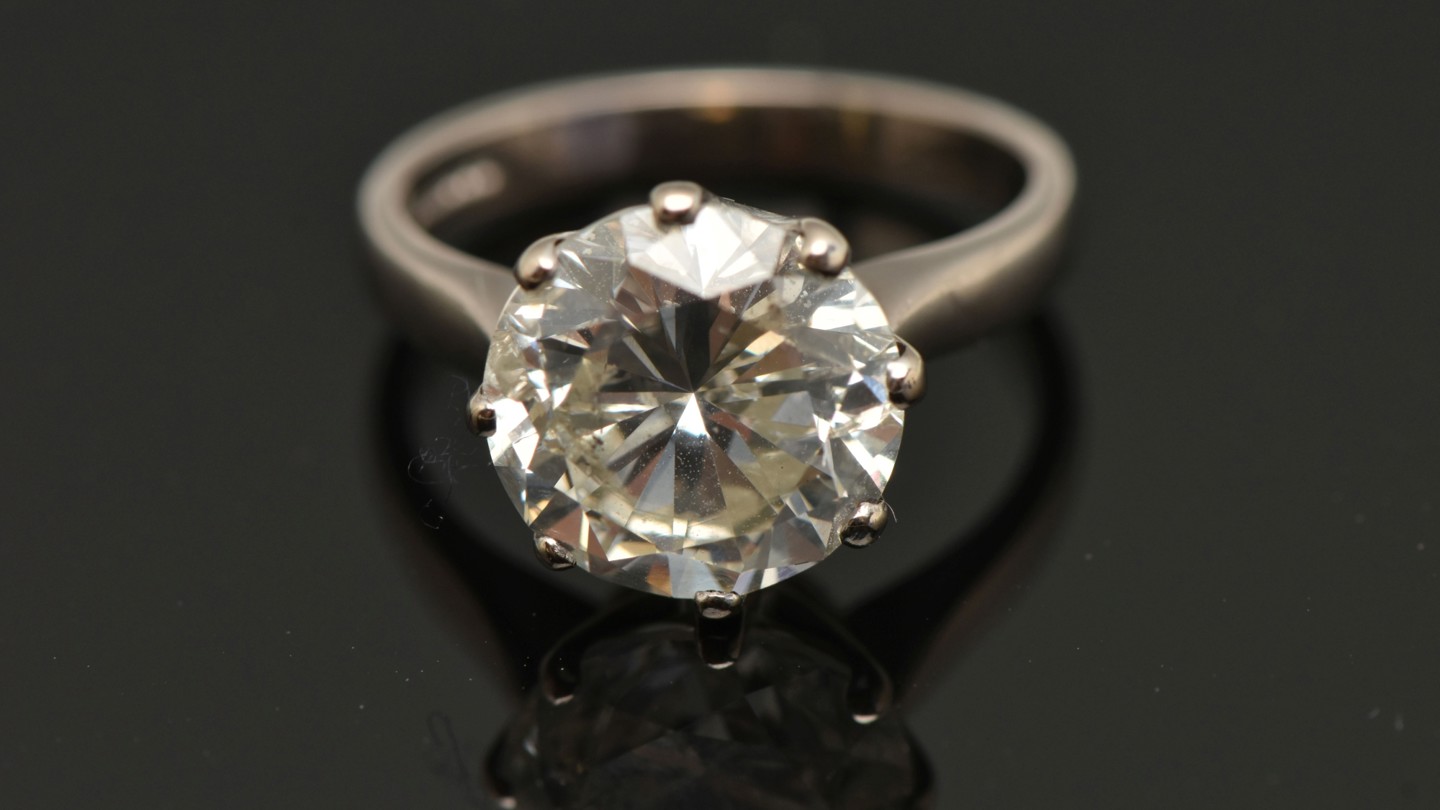 5Ct Diamond Ring Sold £13,500 B