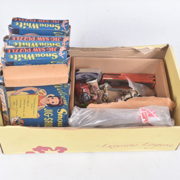 Vintage Games And Figures Sold £260