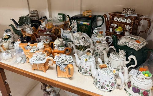 Portmeirion ceramics F.jpg
