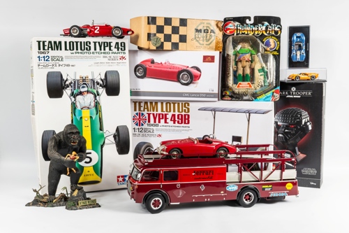 Upcoming sales feature a diverse range of lots including a CMR 1:18 model of a Ferrari racing car transporter, unbuilt Tamiya kits, Thundercats figures sealed in blister packs, Star Wars collectables and a retro King Kong figure.