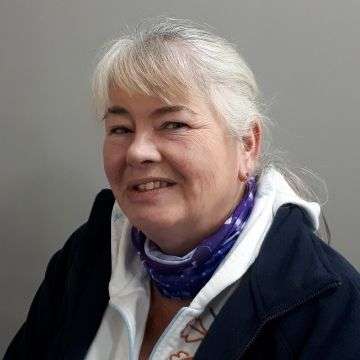 Juli Watkins - Online Bidding Operator